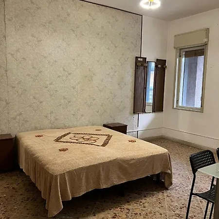 Gasthof Camere Per Studenti E Giovani Professionisti, Zona Cittadella Universitaria Catania